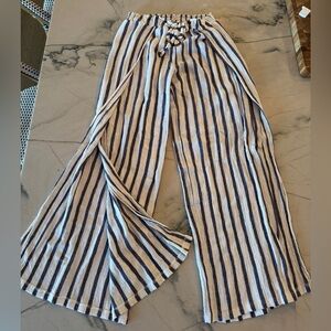 Becca - split hem pants